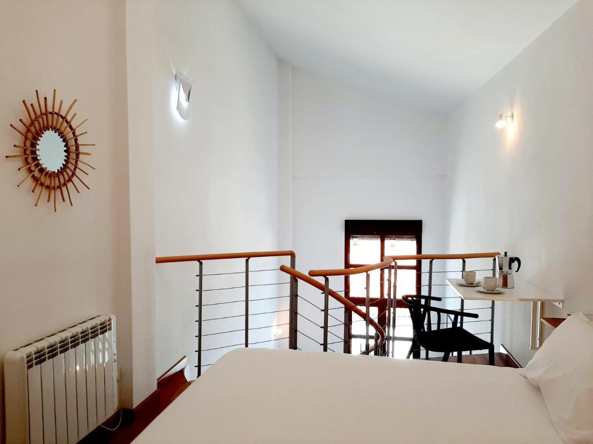 Apartamentos Candelario By Gaiarooms Экстерьер фото
